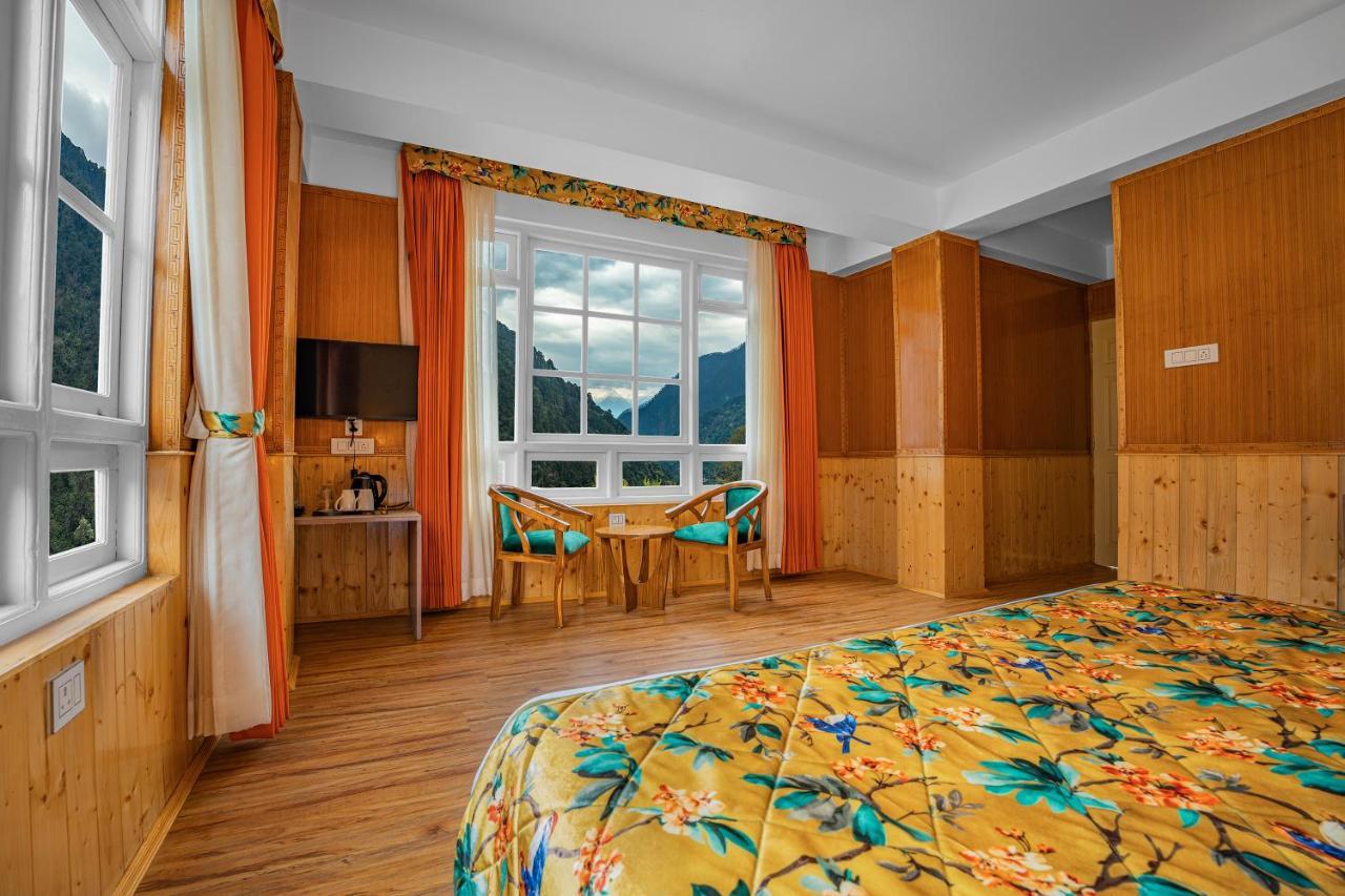 Summit Gangchen Hotel Lacsen Kültér fotó