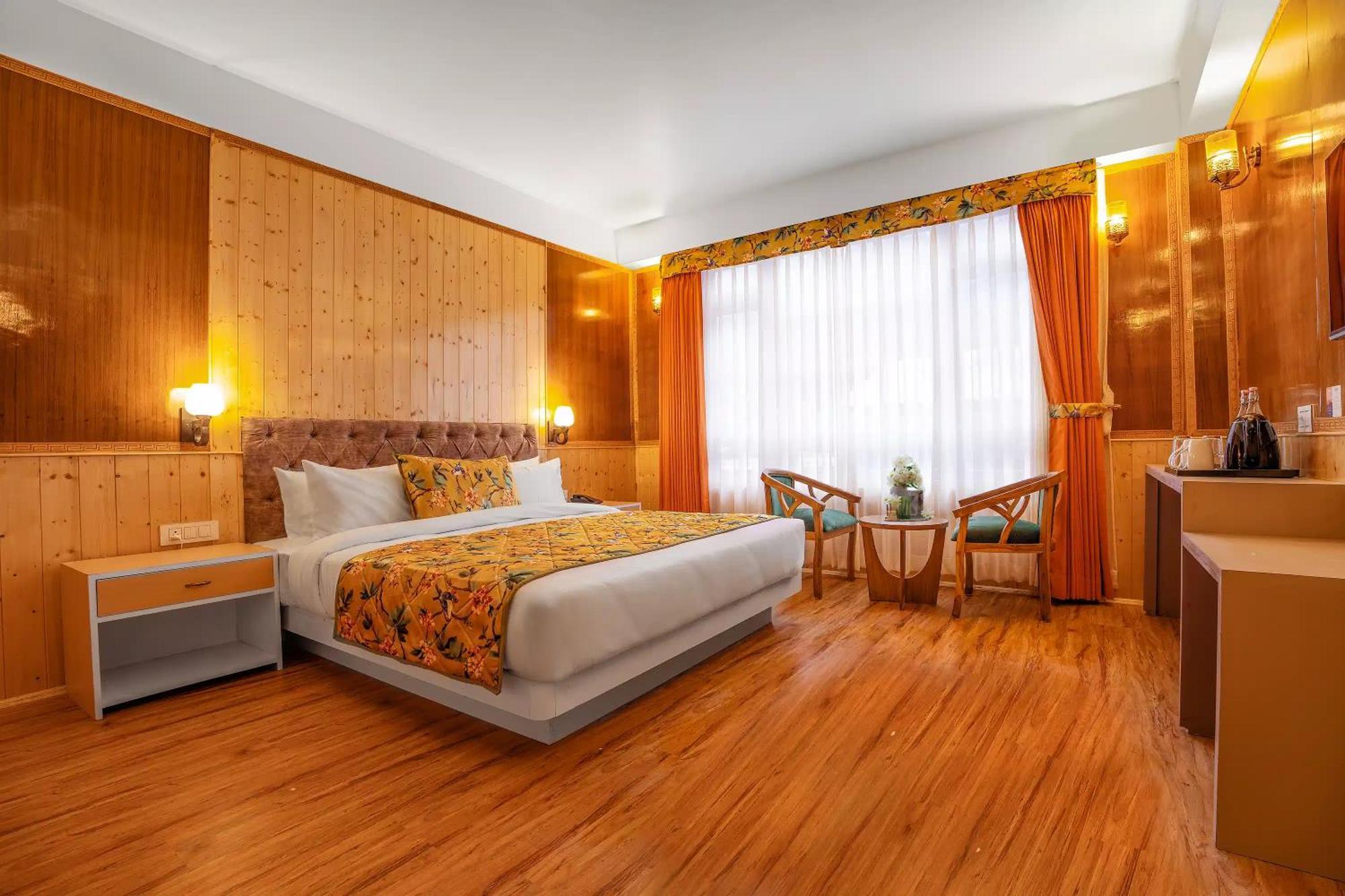 Summit Gangchen Hotel Lacsen Szoba fotó