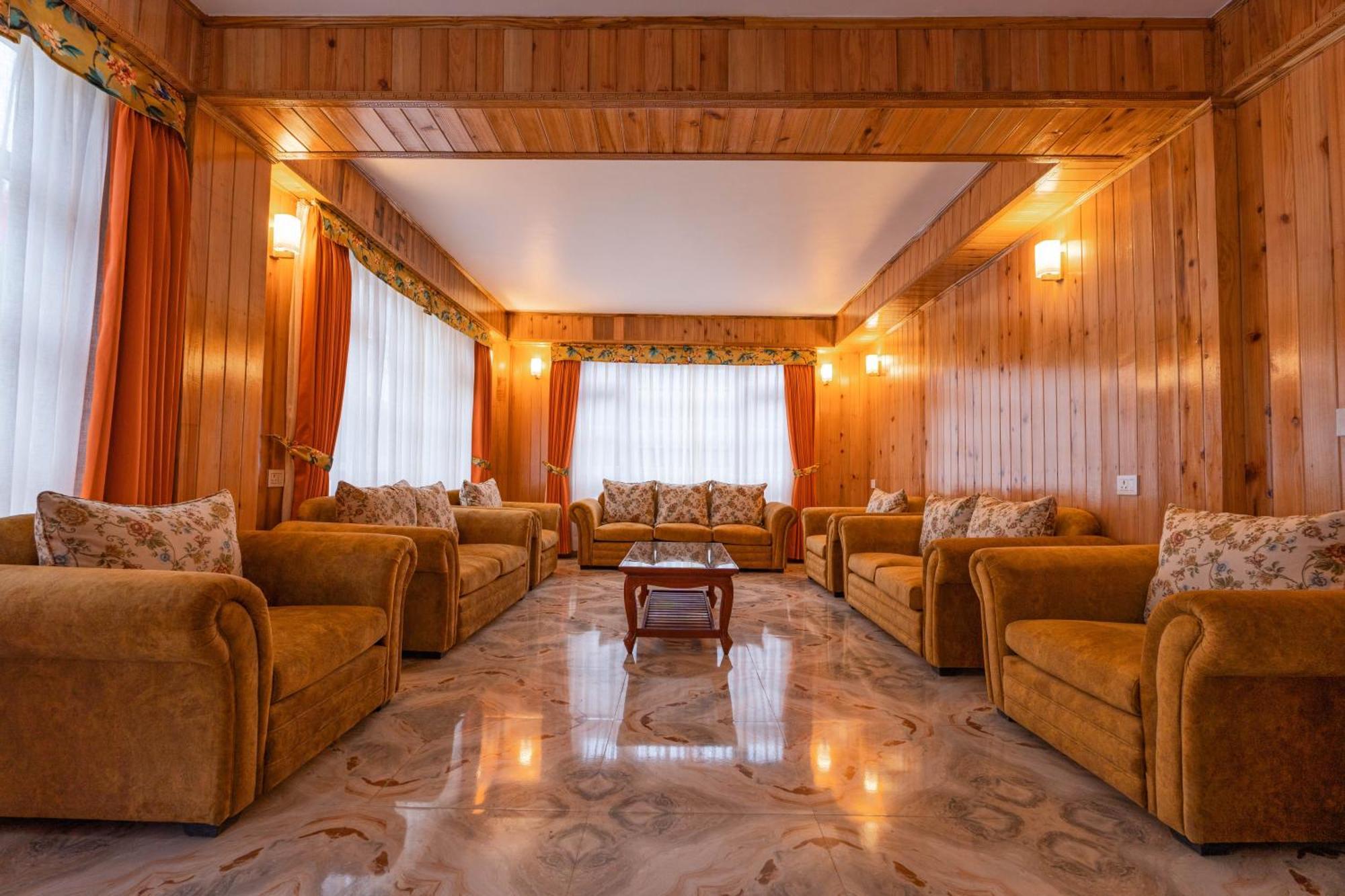 Summit Gangchen Hotel Lacsen Kültér fotó